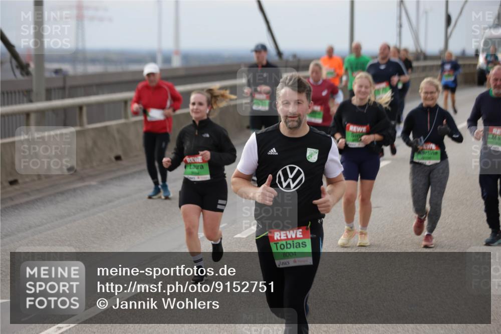 03.10.2025 - Köhlbrandbrückenlauf Jannik Wohlers http://msf.ph/oto/9152751 03.10.2025 16:02:04 Position 1 8004 meine-sportfotos.de