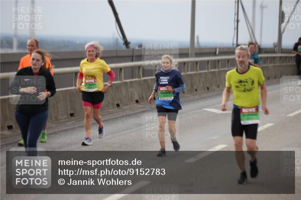03.10.2025 - Köhlbrandbrückenlauf Jannik Wohlers http://msf.ph/oto/9152783 03.10.2025 16:02:11 Position 1 2025, 9157 meine-sportfotos.de