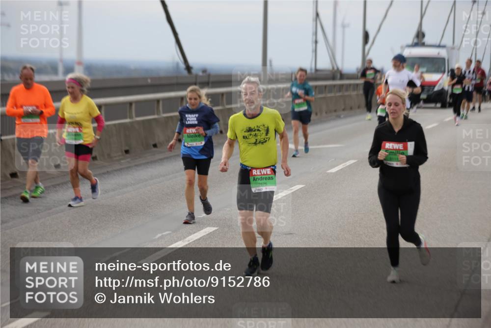 03.10.2025 - Köhlbrandbrückenlauf Jannik Wohlers http://msf.ph/oto/9152786 03.10.2025 16:02:13 Position 1 7675, 9111 meine-sportfotos.de