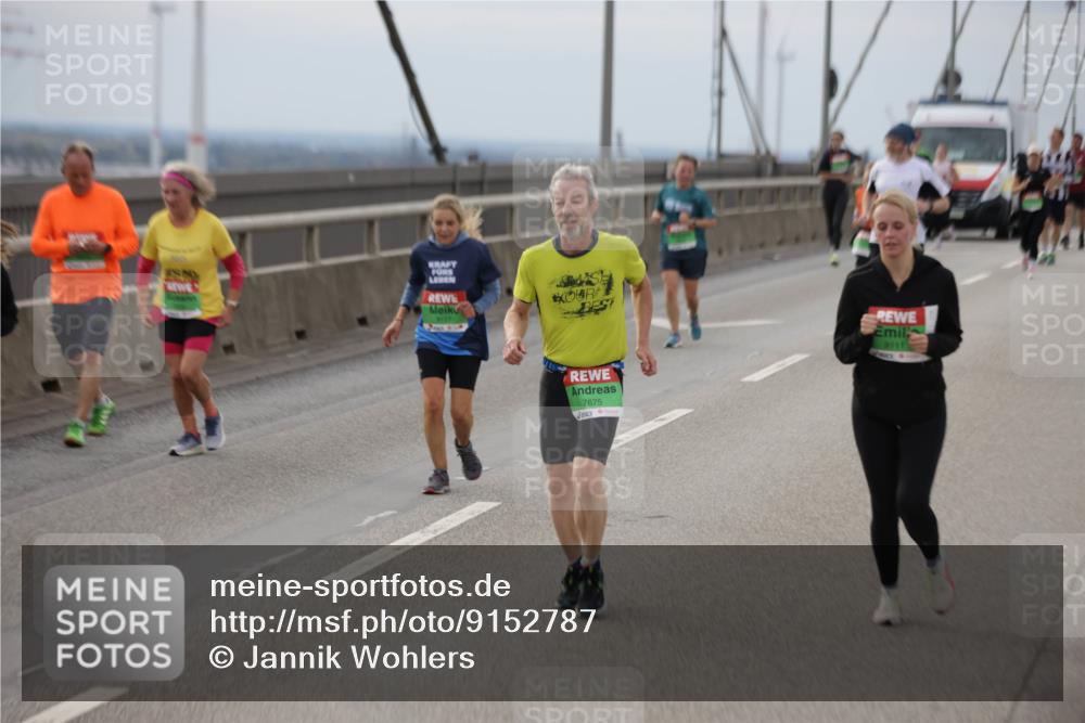 03.10.2025 - Köhlbrandbrückenlauf Jannik Wohlers http://msf.ph/oto/9152787 03.10.2025 16:02:13 Position 1 9157, 7675, 9111 meine-sportfotos.de