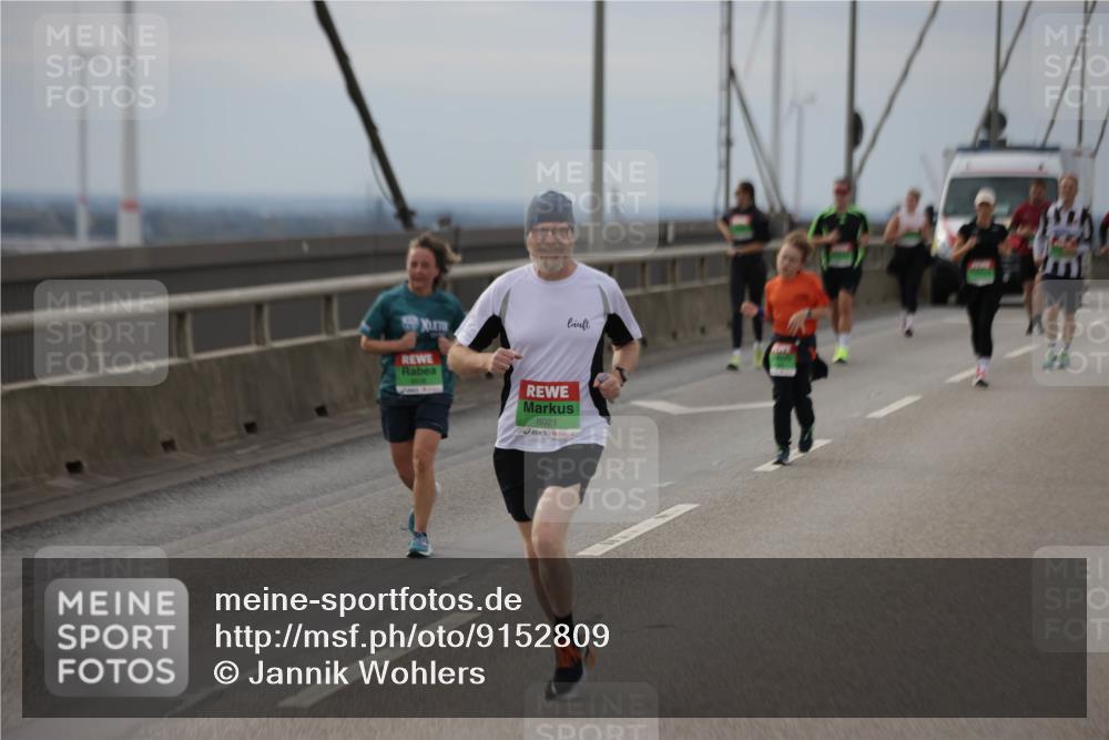 03.10.2025 - Köhlbrandbrückenlauf Jannik Wohlers http://msf.ph/oto/9152809 03.10.2025 16:02:17 Position 1 8021 meine-sportfotos.de