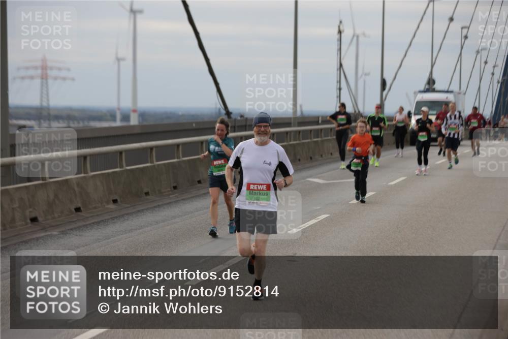 03.10.2025 - Köhlbrandbrückenlauf Jannik Wohlers http://msf.ph/oto/9152814 03.10.2025 16:02:17 Position 1 8021 meine-sportfotos.de