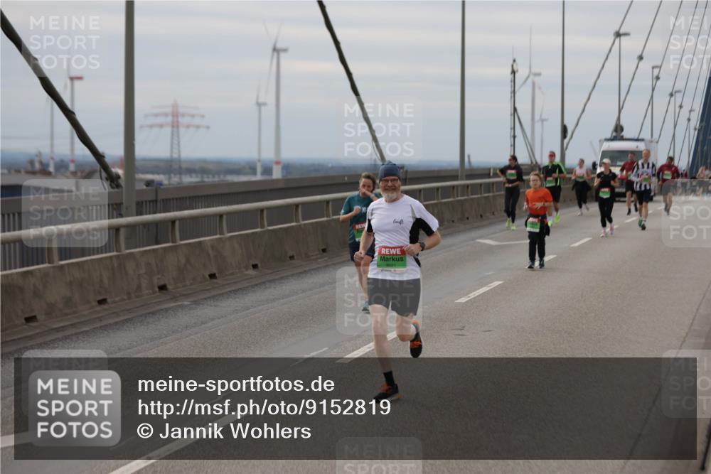 03.10.2025 - Köhlbrandbrückenlauf Jannik Wohlers http://msf.ph/oto/9152819 03.10.2025 16:02:17 Position 1 8021 meine-sportfotos.de