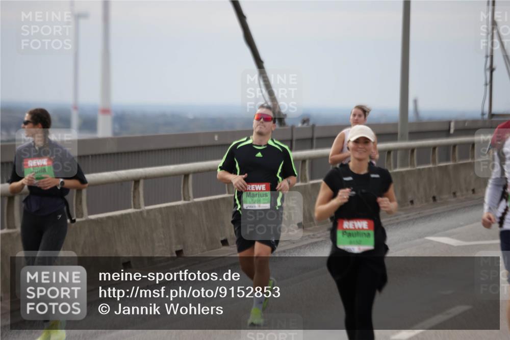 03.10.2025 - Köhlbrandbrückenlauf Jannik Wohlers http://msf.ph/oto/9152853 03.10.2025 16:02:26 Position 1 8201 meine-sportfotos.de