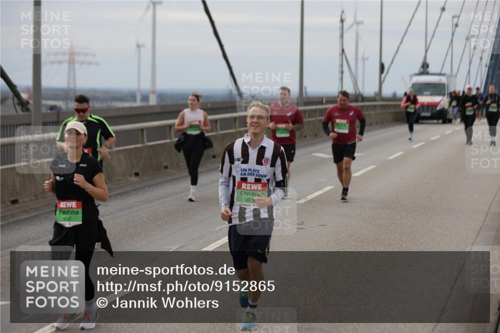03.10.2025 - Köhlbrandbrückenlauf Jannik Wohlers http://msf.ph/oto/9152865 03.10.2025 16:02:29 Position 1 8152, 873 meine-sportfotos.de