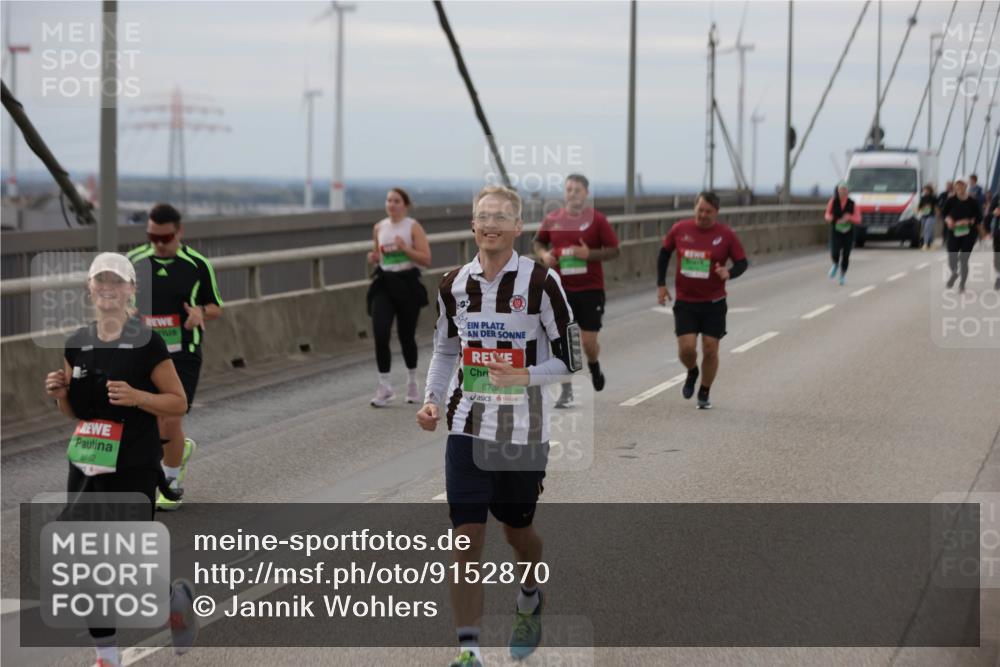 03.10.2025 - Köhlbrandbrückenlauf Jannik Wohlers http://msf.ph/oto/9152870 03.10.2025 16:02:29 Position 1 162, 8730 meine-sportfotos.de