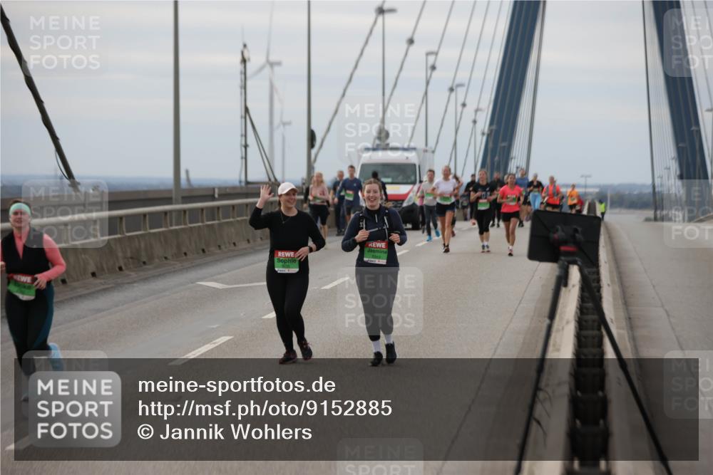 03.10.2025 - Köhlbrandbrückenlauf Jannik Wohlers http://msf.ph/oto/9152885 03.10.2025 16:02:37 Position 1  meine-sportfotos.de