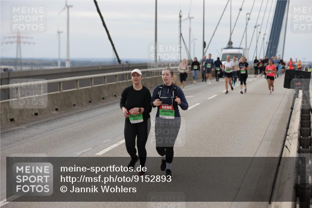 03.10.2025 - Köhlbrandbrückenlauf Jannik Wohlers http://msf.ph/oto/9152893 03.10.2025 16:02:40 Position 1 8235, 8343 meine-sportfotos.de