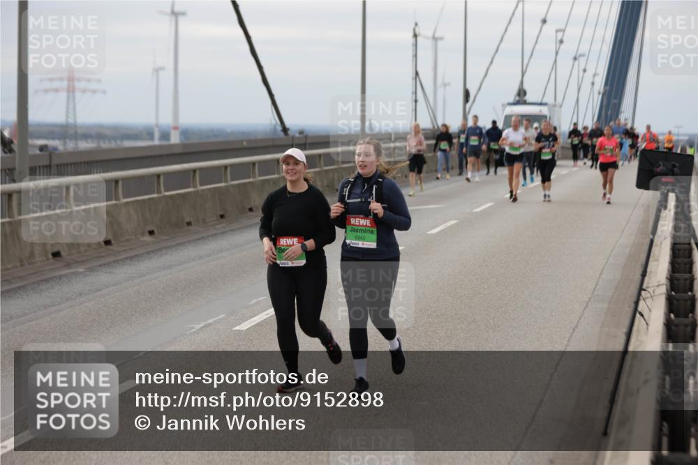 03.10.2025 - Köhlbrandbrückenlauf Jannik Wohlers http://msf.ph/oto/9152898 03.10.2025 16:02:40 Position 1 8343 meine-sportfotos.de