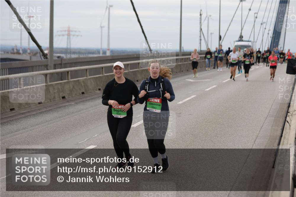 03.10.2025 - Köhlbrandbrückenlauf Jannik Wohlers http://msf.ph/oto/9152912 03.10.2025 16:02:41 Position 1 8235, 8343 meine-sportfotos.de