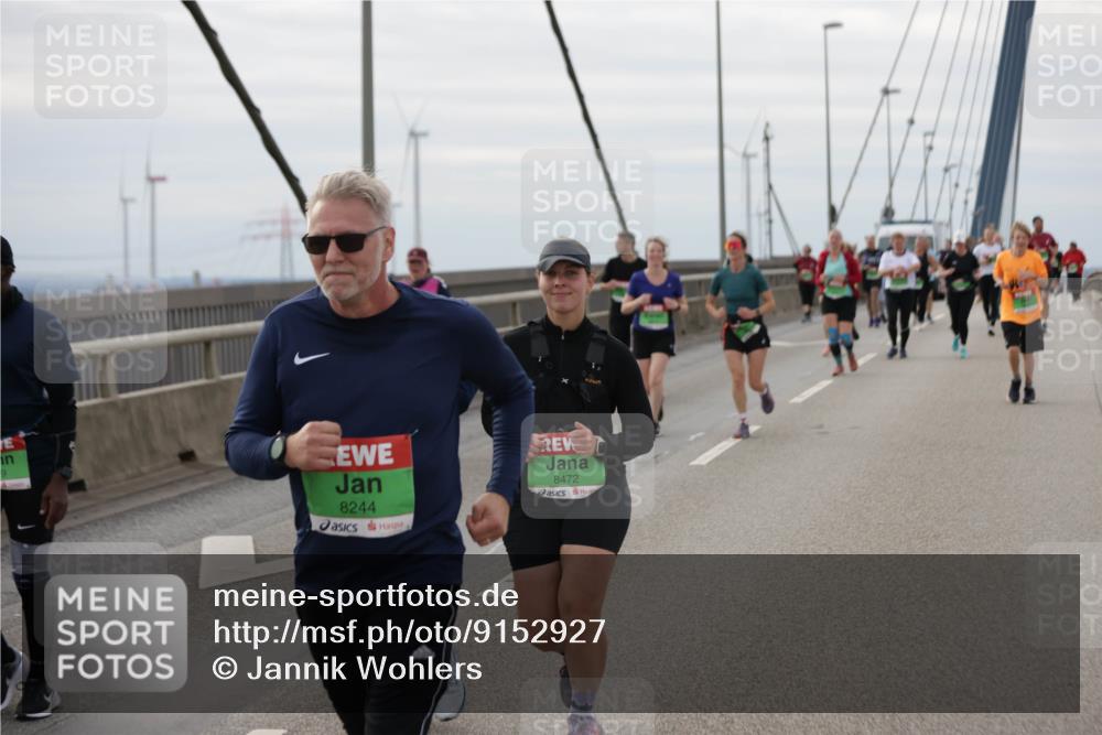 03.10.2025 - Köhlbrandbrückenlauf Jannik Wohlers http://msf.ph/oto/9152927 03.10.2025 16:03:11 Position 1 9, 8244, 8472 meine-sportfotos.de