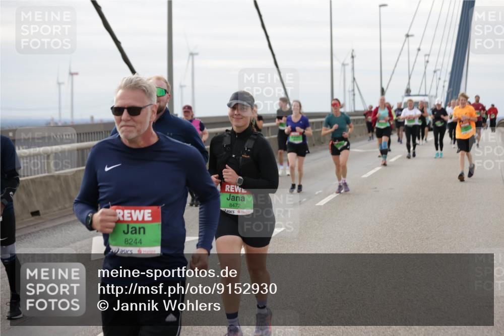 03.10.2025 - Köhlbrandbrückenlauf Jannik Wohlers http://msf.ph/oto/9152930 03.10.2025 16:03:11 Position 1 8244, 8472 meine-sportfotos.de