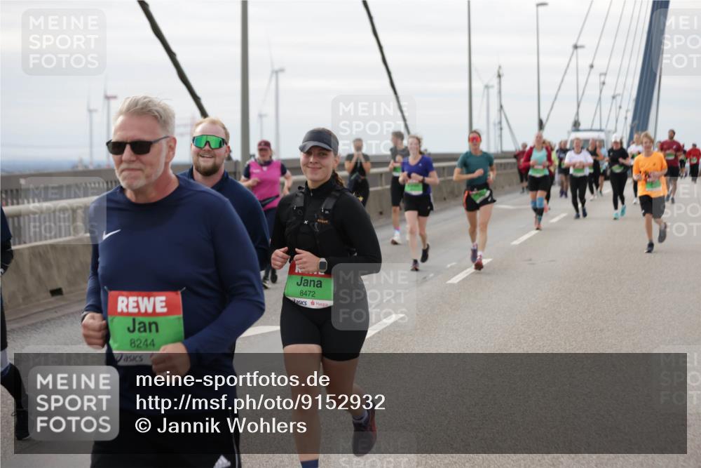03.10.2025 - Köhlbrandbrückenlauf Jannik Wohlers http://msf.ph/oto/9152932 03.10.2025 16:03:11 Position 1 8244, 8472 meine-sportfotos.de
