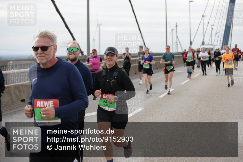 03.10.2025 - Köhlbrandbrückenlauf Jannik Wohlers http://msf.ph/oto/9152933 03.10.2025 16:03:11 Position 1 8472 meine-sportfotos.de