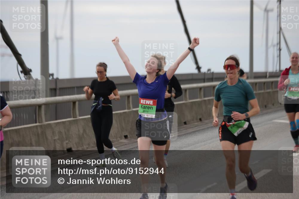 03.10.2025 - Köhlbrandbrückenlauf Jannik Wohlers http://msf.ph/oto/9152944 03.10.2025 16:03:12 Position 1 9514 meine-sportfotos.de