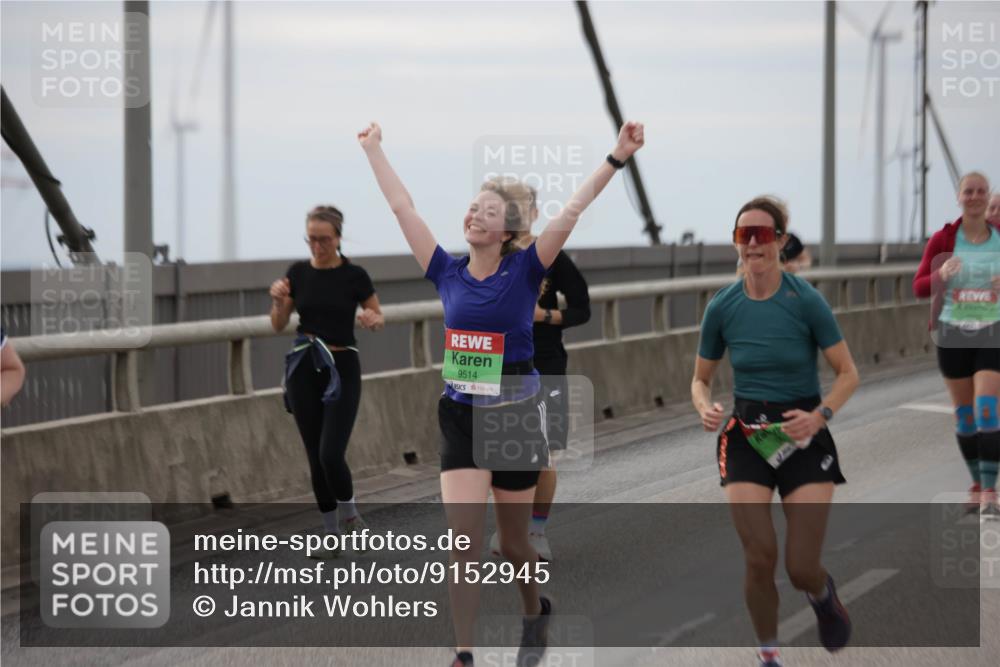 03.10.2025 - Köhlbrandbrückenlauf Jannik Wohlers http://msf.ph/oto/9152945 03.10.2025 16:03:12 Position 1 9514 meine-sportfotos.de