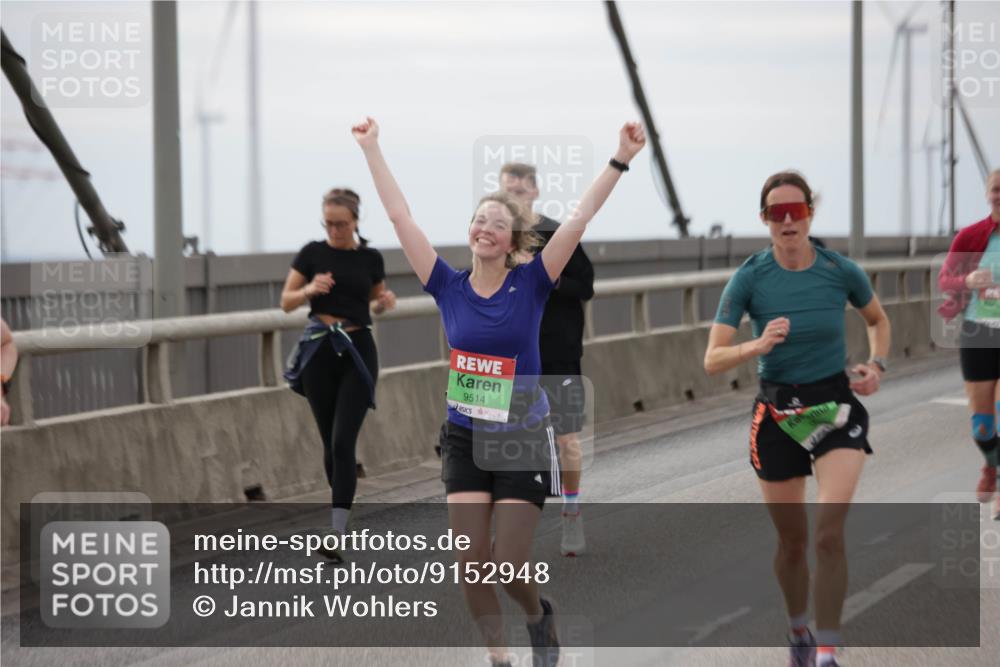 03.10.2025 - Köhlbrandbrückenlauf Jannik Wohlers http://msf.ph/oto/9152948 03.10.2025 16:03:12 Position 1 9514 meine-sportfotos.de