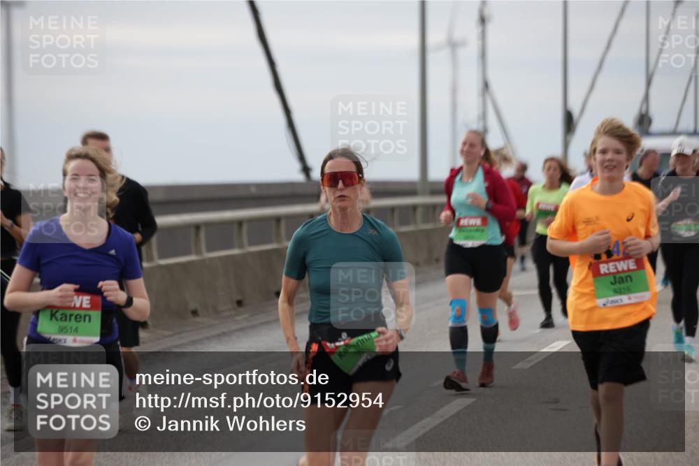 03.10.2025 - Köhlbrandbrückenlauf Jannik Wohlers http://msf.ph/oto/9152954 03.10.2025 16:03:13 Position 1 9514, 8316 meine-sportfotos.de