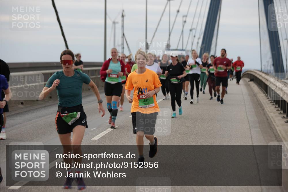 03.10.2025 - Köhlbrandbrückenlauf Jannik Wohlers http://msf.ph/oto/9152956 03.10.2025 16:03:14 Position 1 8316 meine-sportfotos.de