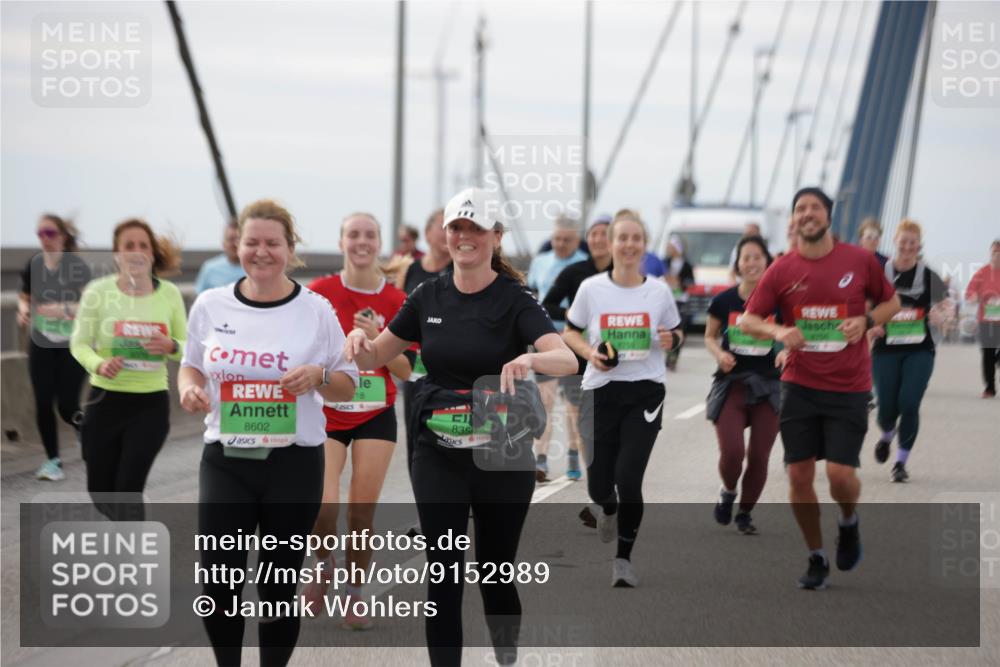 03.10.2025 - Köhlbrandbrückenlauf Jannik Wohlers http://msf.ph/oto/9152989 03.10.2025 16:03:18 Position 1 8602, 8156, 835 meine-sportfotos.de