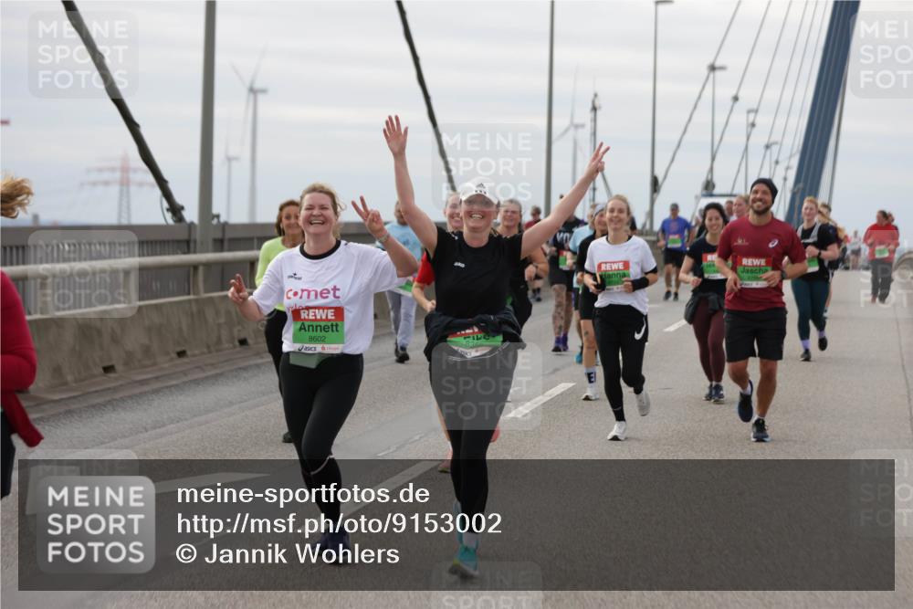 03.10.2025 - Köhlbrandbrückenlauf Jannik Wohlers http://msf.ph/oto/9153002 03.10.2025 16:03:19 Position 1 8602 meine-sportfotos.de