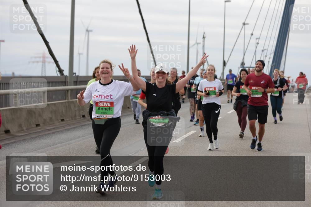 03.10.2025 - Köhlbrandbrückenlauf Jannik Wohlers http://msf.ph/oto/9153003 03.10.2025 16:03:19 Position 1 8602, 8350 meine-sportfotos.de