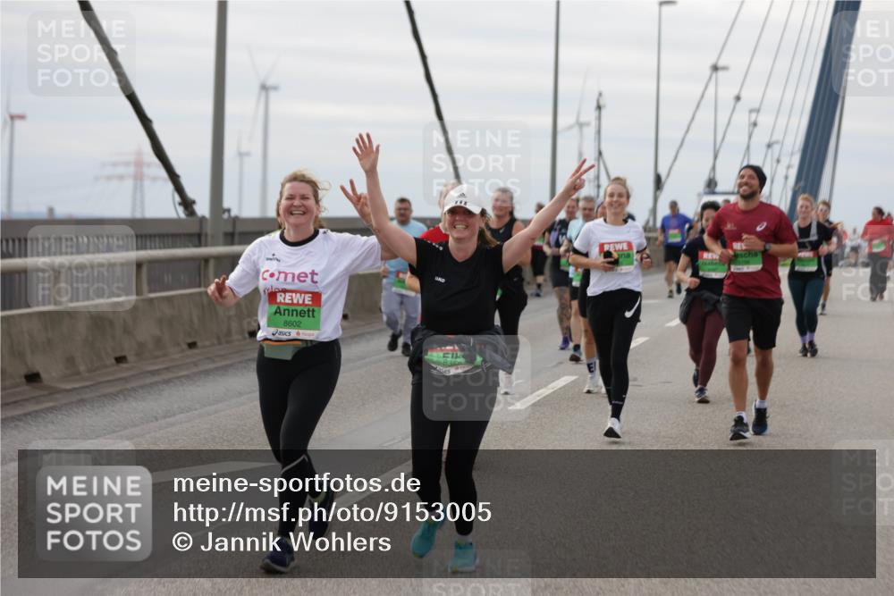 03.10.2025 - Köhlbrandbrückenlauf Jannik Wohlers http://msf.ph/oto/9153005 03.10.2025 16:03:19 Position 1 8602, 835 meine-sportfotos.de