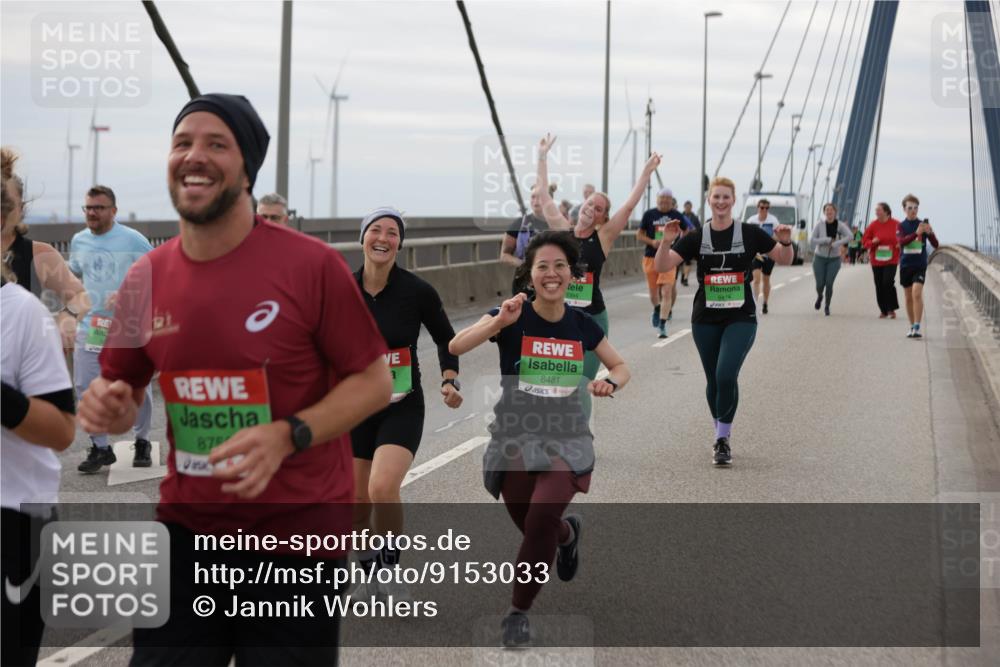 03.10.2025 - Köhlbrandbrückenlauf Jannik Wohlers http://msf.ph/oto/9153033 03.10.2025 16:03:23 Position 1 875, 8394, 8481 meine-sportfotos.de