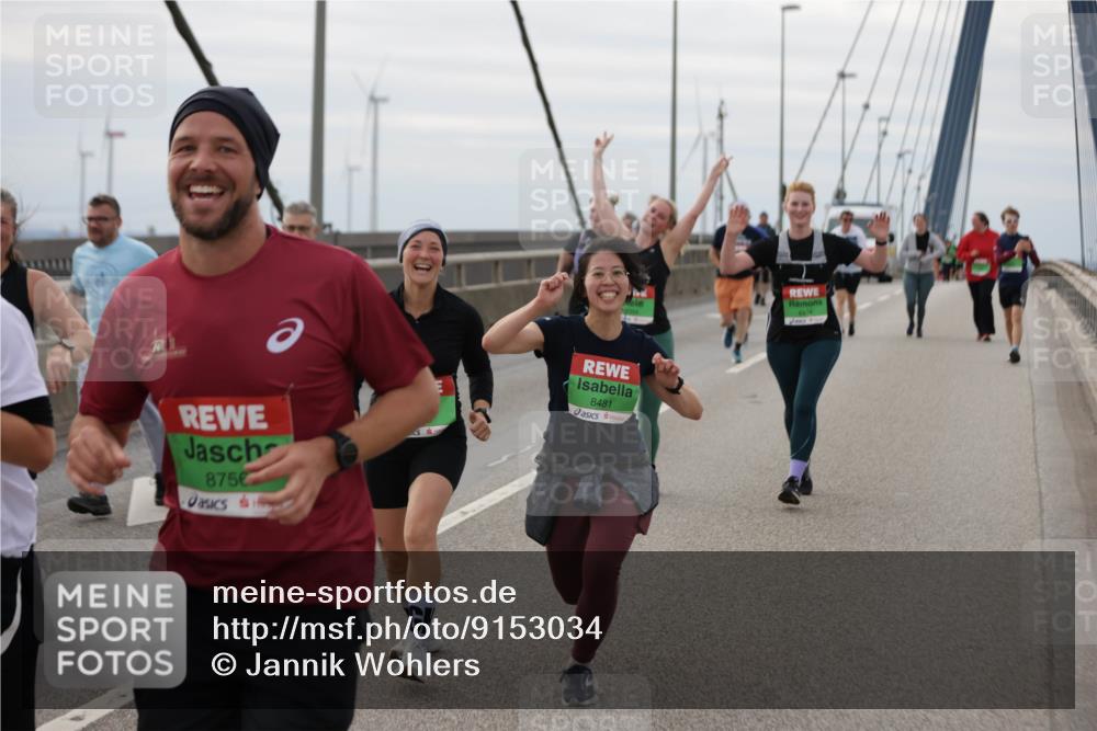 03.10.2025 - Köhlbrandbrückenlauf Jannik Wohlers http://msf.ph/oto/9153034 03.10.2025 16:03:23 Position 1 8756, 8481 meine-sportfotos.de
