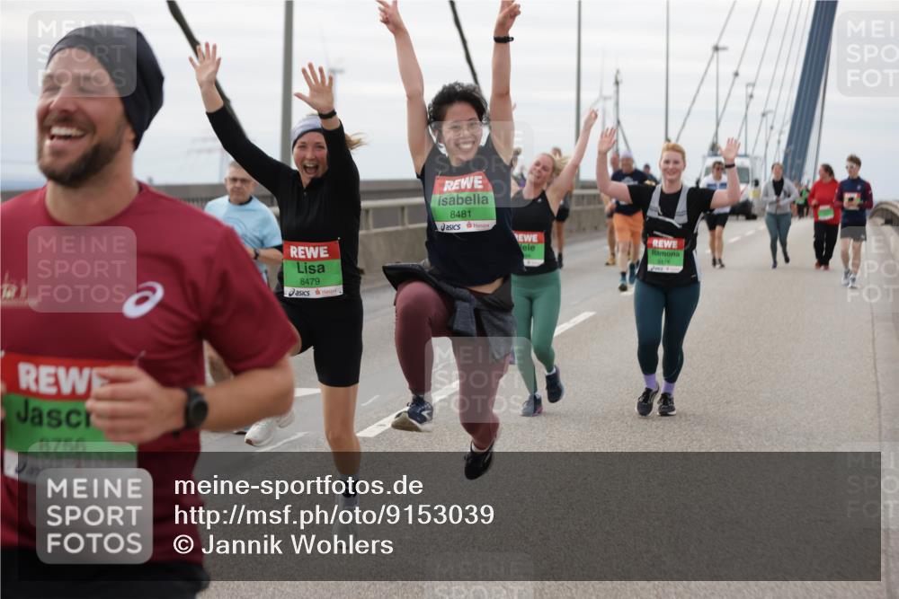 03.10.2025 - Köhlbrandbrückenlauf Jannik Wohlers http://msf.ph/oto/9153039 03.10.2025 16:03:24 Position 1 8756, 8479, 8481, 8414 meine-sportfotos.de