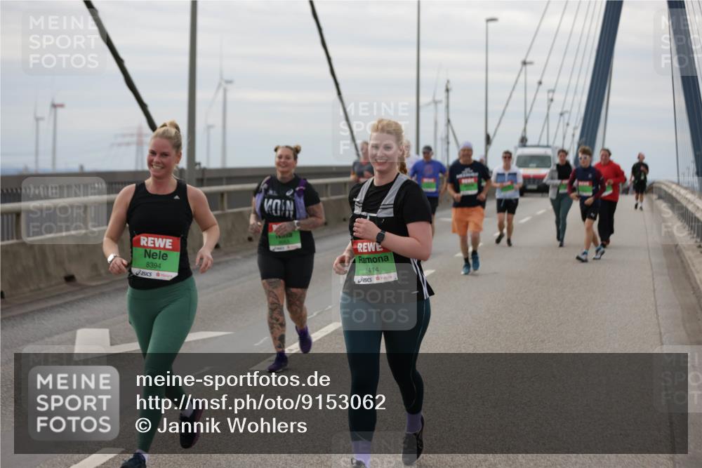 03.10.2025 - Köhlbrandbrückenlauf Jannik Wohlers http://msf.ph/oto/9153062 03.10.2025 16:03:25 Position 1 8394, 8414 meine-sportfotos.de