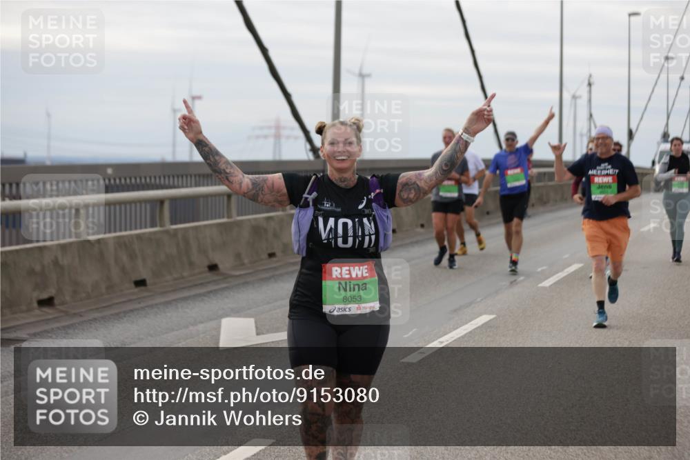 03.10.2025 - Köhlbrandbrückenlauf Jannik Wohlers http://msf.ph/oto/9153080 03.10.2025 16:03:27 Position 1 8053 meine-sportfotos.de