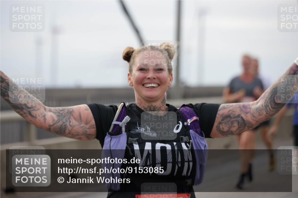 03.10.2025 - Köhlbrandbrückenlauf Jannik Wohlers http://msf.ph/oto/9153085 03.10.2025 16:03:28 Position 1  meine-sportfotos.de