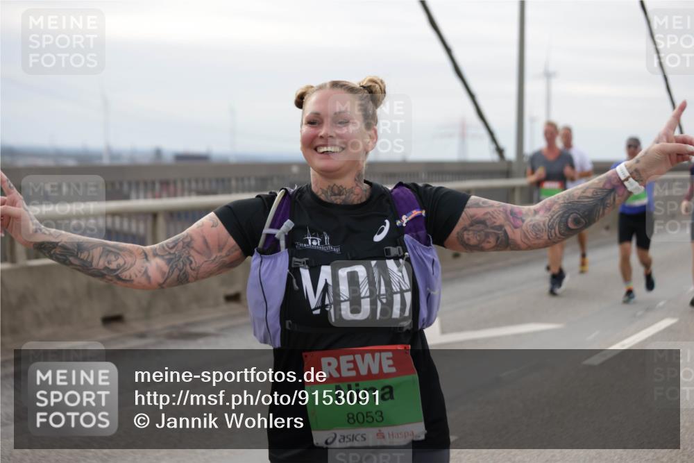 03.10.2025 - Köhlbrandbrückenlauf Jannik Wohlers http://msf.ph/oto/9153091 03.10.2025 16:03:29 Position 1 8053 meine-sportfotos.de