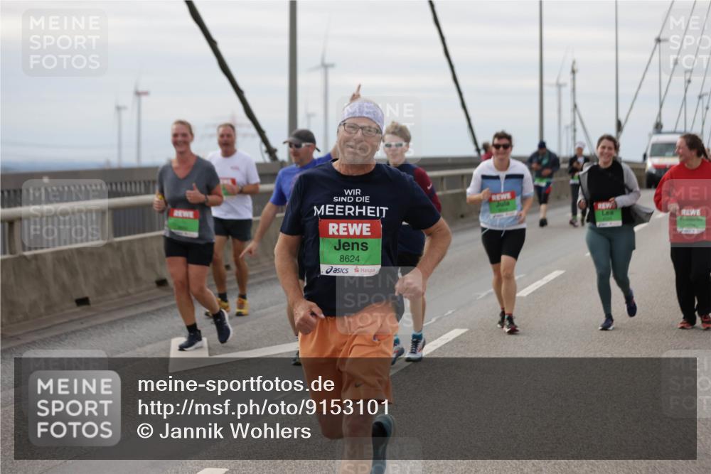 03.10.2025 - Köhlbrandbrückenlauf Jannik Wohlers http://msf.ph/oto/9153101 03.10.2025 16:03:30 Position 1 8624 meine-sportfotos.de