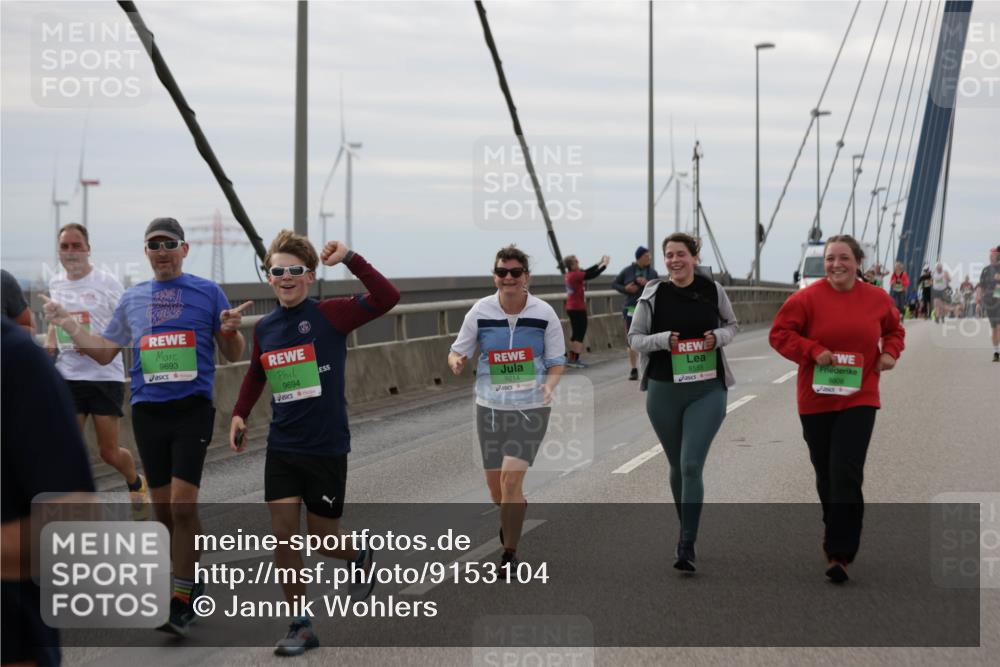 03.10.2025 - Köhlbrandbrückenlauf Jannik Wohlers http://msf.ph/oto/9153104 03.10.2025 16:03:31 Position 1 9693, 9694, 9214, 8555, 8608 meine-sportfotos.de