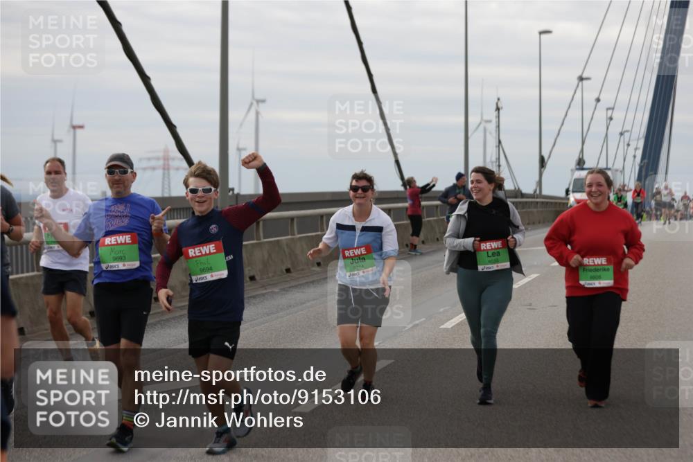 03.10.2025 - Köhlbrandbrückenlauf Jannik Wohlers http://msf.ph/oto/9153106 03.10.2025 16:03:31 Position 1 9693, 9694, 9214, 8555, 8608 meine-sportfotos.de