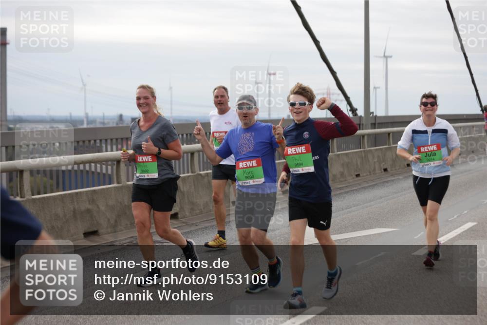 03.10.2025 - Köhlbrandbrückenlauf Jannik Wohlers http://msf.ph/oto/9153109 03.10.2025 16:03:31 Position 1 9692, 9693, 9694, 9214 meine-sportfotos.de