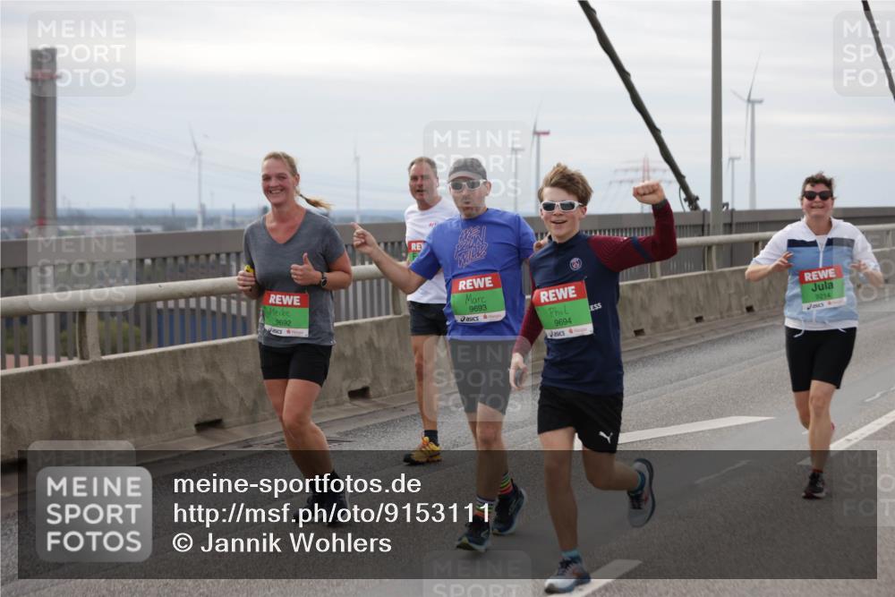 03.10.2025 - Köhlbrandbrückenlauf Jannik Wohlers http://msf.ph/oto/9153111 03.10.2025 16:03:32 Position 1 9692, 9693, 9694, 9214 meine-sportfotos.de