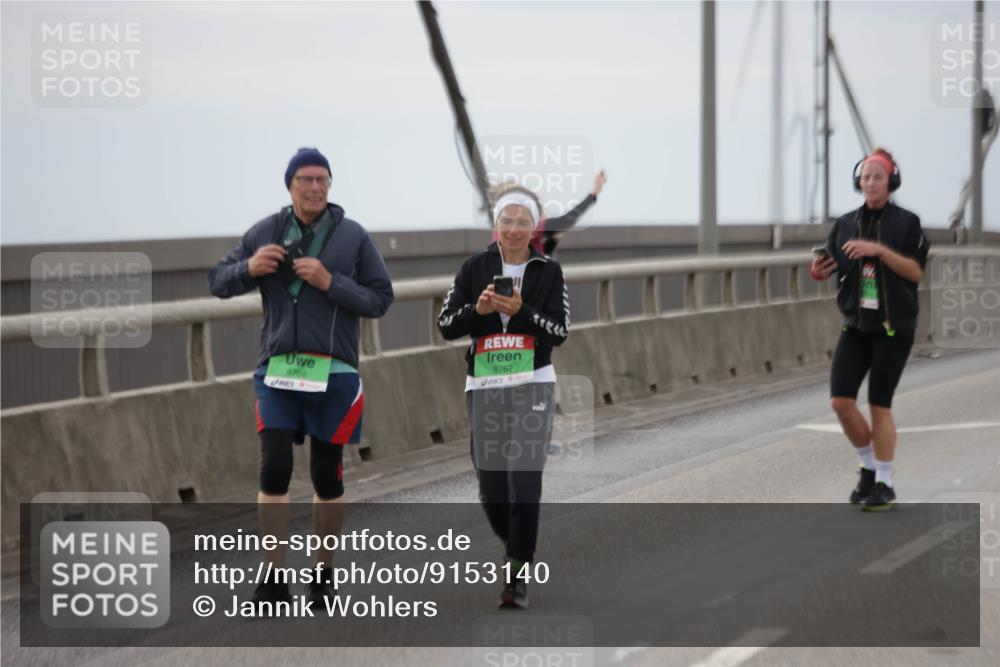 03.10.2025 - Köhlbrandbrückenlauf Jannik Wohlers http://msf.ph/oto/9153140 03.10.2025 16:03:36 Position 1 8768, 8767 meine-sportfotos.de