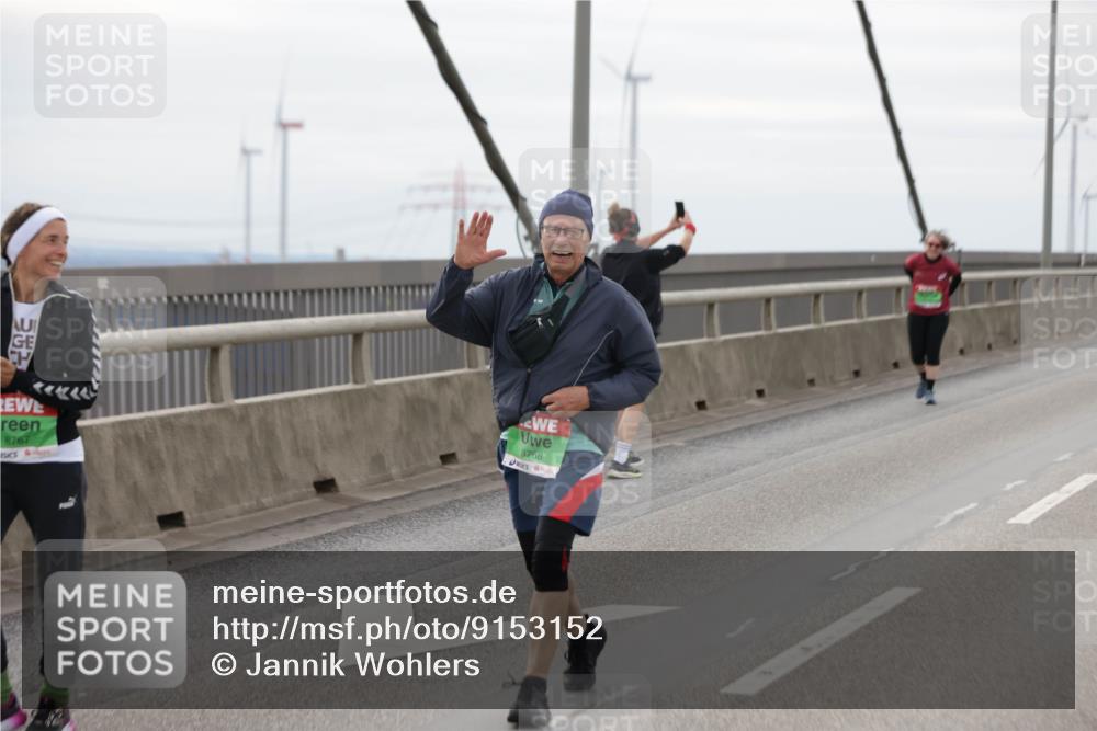03.10.2025 - Köhlbrandbrückenlauf Jannik Wohlers http://msf.ph/oto/9153152 03.10.2025 16:03:44 Position 1 8767, 8768 meine-sportfotos.de