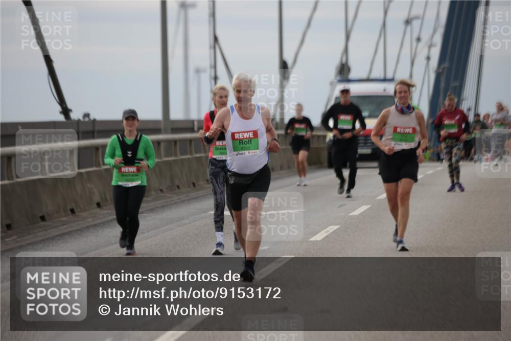 03.10.2025 - Köhlbrandbrückenlauf Jannik Wohlers http://msf.ph/oto/9153172 03.10.2025 16:03:48 Position 1 8353, 9713 meine-sportfotos.de