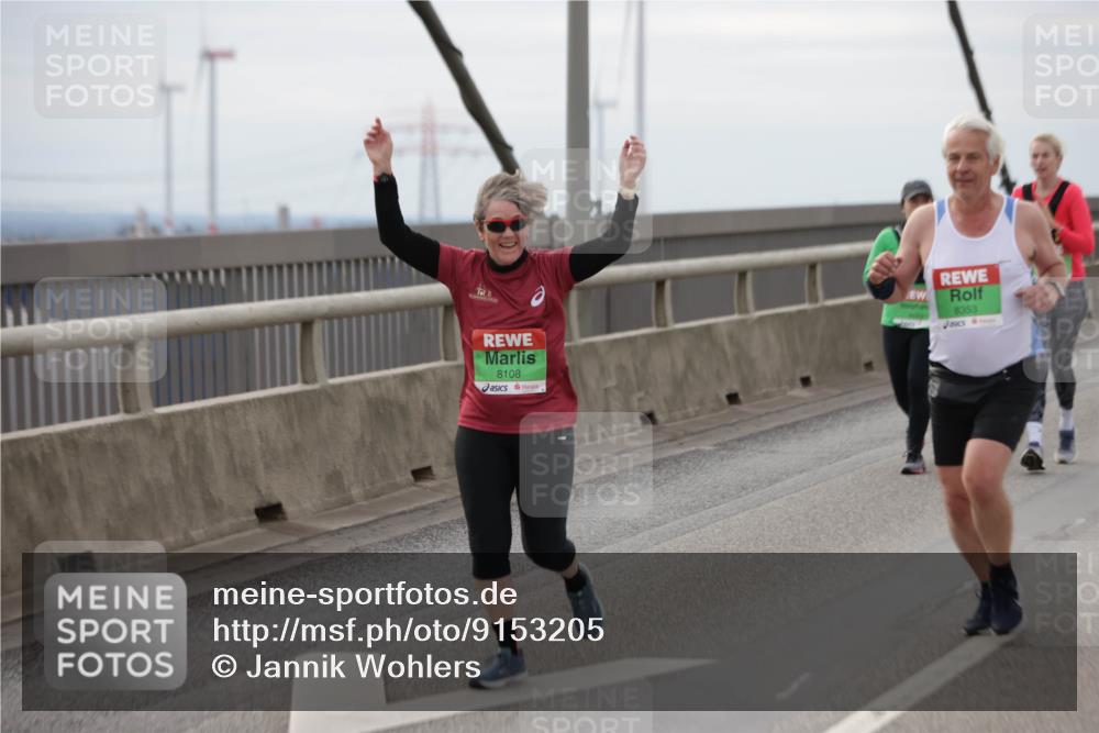 03.10.2025 - Köhlbrandbrückenlauf Jannik Wohlers http://msf.ph/oto/9153205 03.10.2025 16:03:51 Position 1 8108, 8353 meine-sportfotos.de