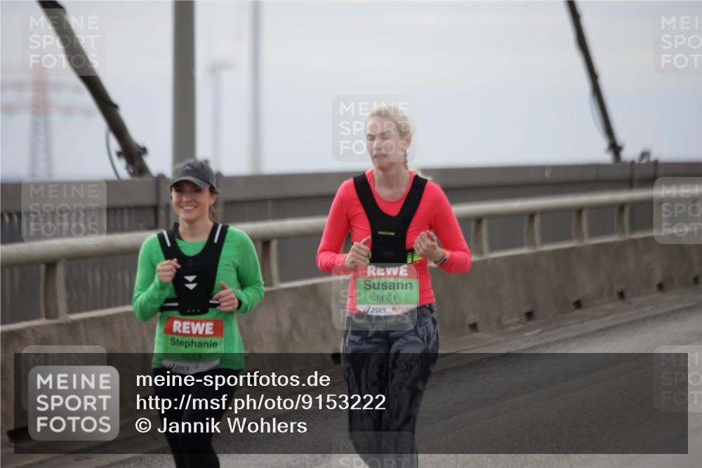 03.10.2025 - Köhlbrandbrückenlauf Jannik Wohlers http://msf.ph/oto/9153222 03.10.2025 16:03:54 Position 1 8653, 8661 meine-sportfotos.de