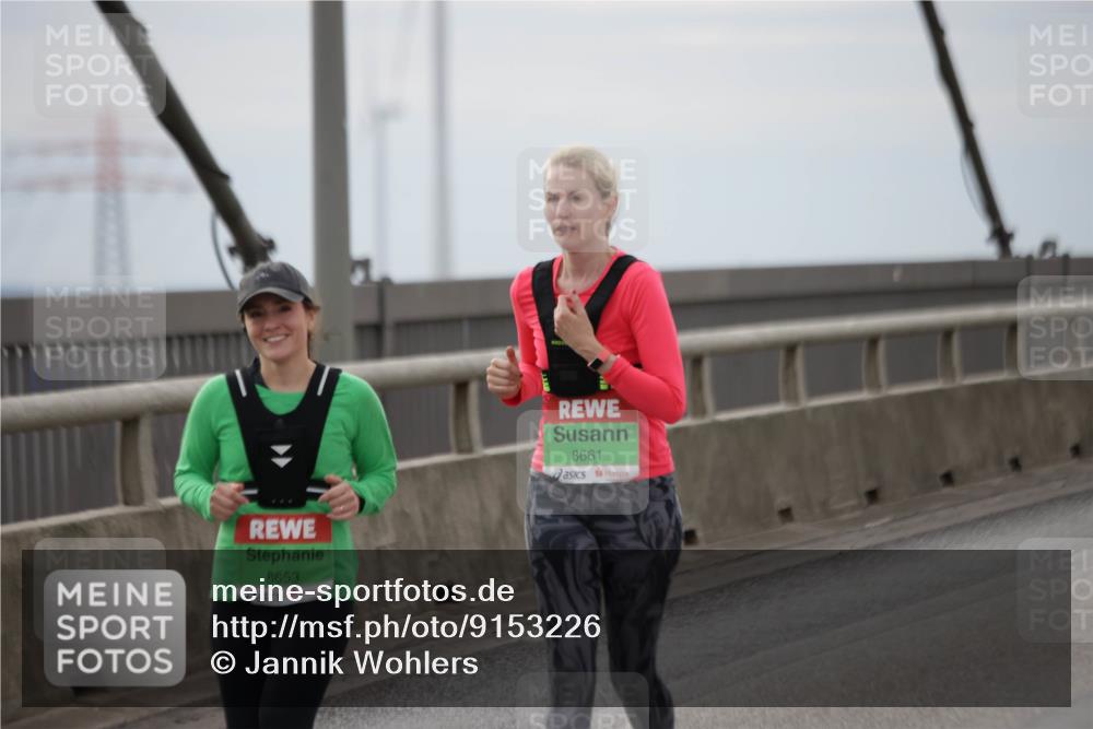 03.10.2025 - Köhlbrandbrückenlauf Jannik Wohlers http://msf.ph/oto/9153226 03.10.2025 16:03:54 Position 1 8653, 8661 meine-sportfotos.de