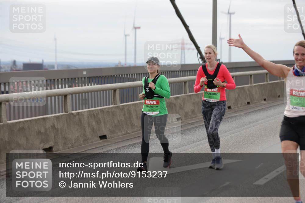 03.10.2025 - Köhlbrandbrückenlauf Jannik Wohlers http://msf.ph/oto/9153237 03.10.2025 16:03:55 Position 1 8653, 8661, 9712 meine-sportfotos.de