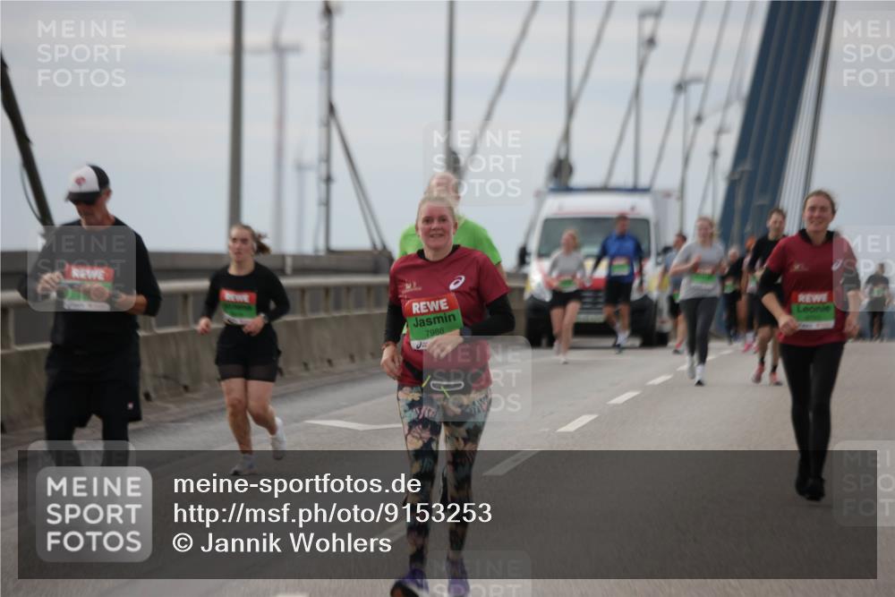 03.10.2025 - Köhlbrandbrückenlauf Jannik Wohlers http://msf.ph/oto/9153253 03.10.2025 16:03:57 Position 1 7988 meine-sportfotos.de