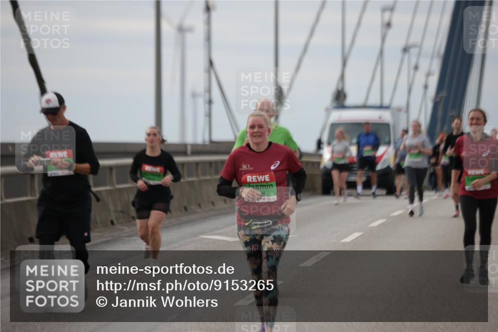 03.10.2025 - Köhlbrandbrückenlauf Jannik Wohlers http://msf.ph/oto/9153265 03.10.2025 16:03:58 Position 1 38 meine-sportfotos.de