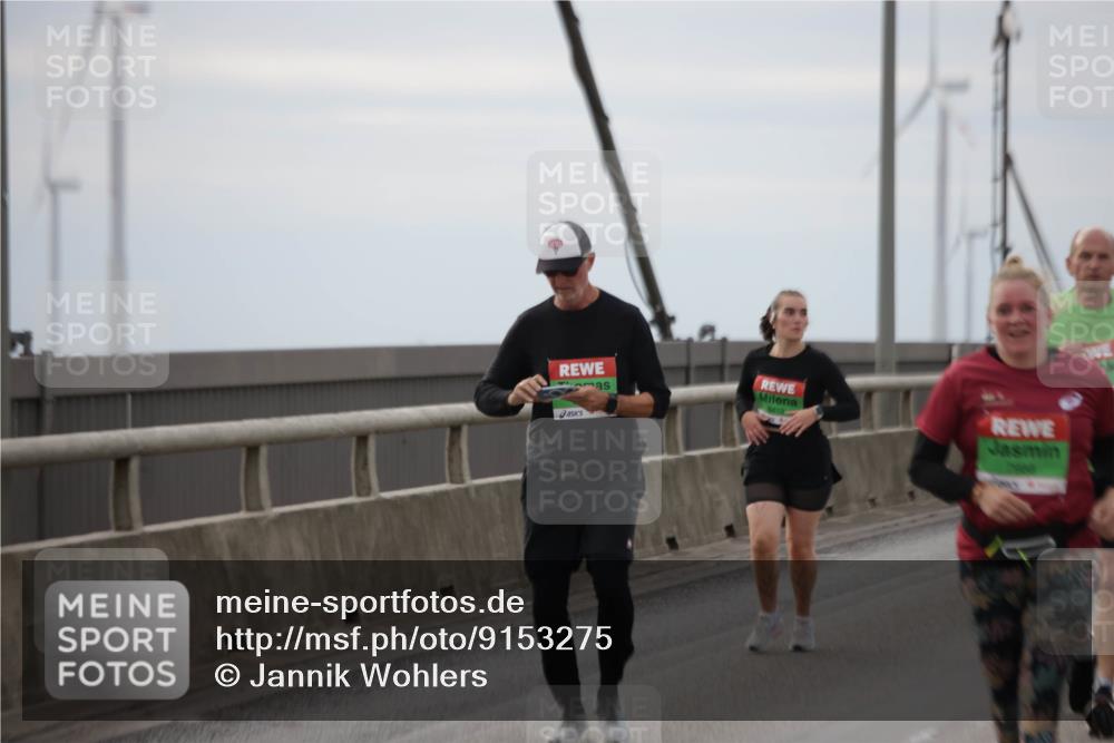 03.10.2025 - Köhlbrandbrückenlauf Jannik Wohlers http://msf.ph/oto/9153275 03.10.2025 16:03:59 Position 1 8418 meine-sportfotos.de