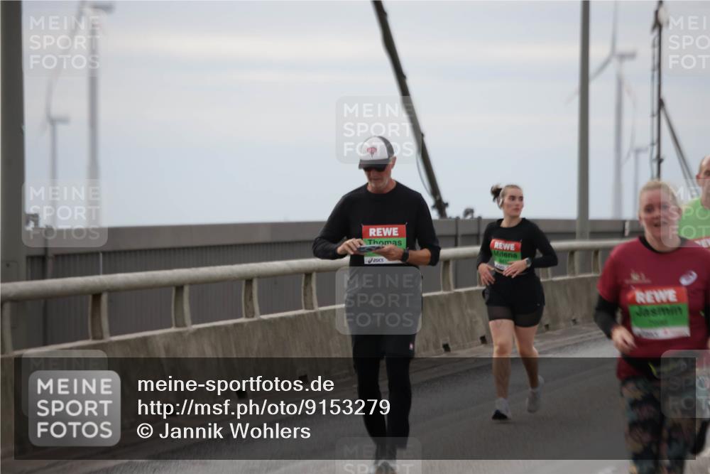 03.10.2025 - Köhlbrandbrückenlauf Jannik Wohlers http://msf.ph/oto/9153279 03.10.2025 16:03:59 Position 1  meine-sportfotos.de